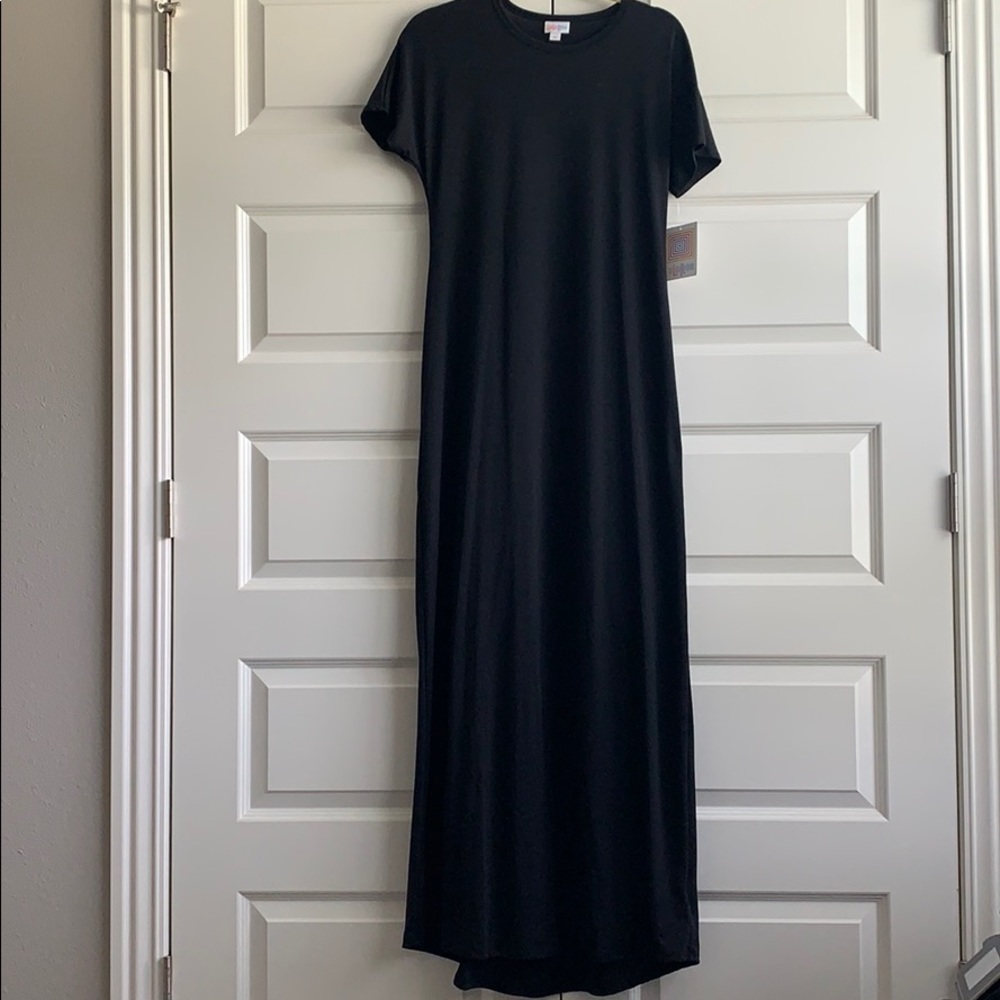 Black maxi dress